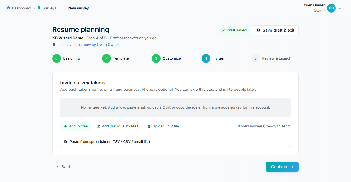 Wizard step 4 with the invitee table and the add, import, upload, and paste options.